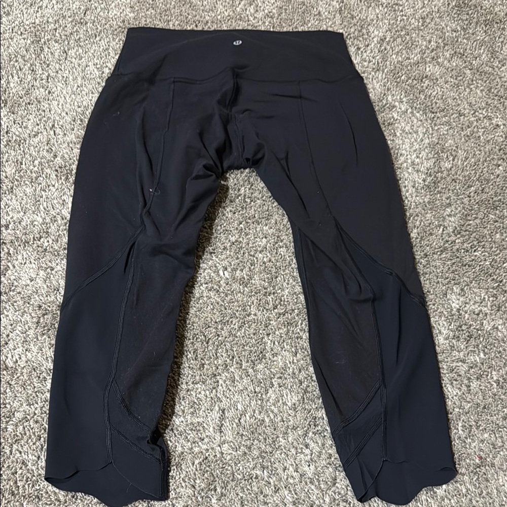 Lululemon Black Cropped Leggings